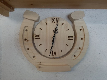 Hufeisen Holzuhr
