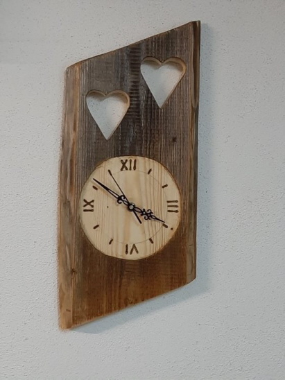 Unikat Altholzbrett Uhr