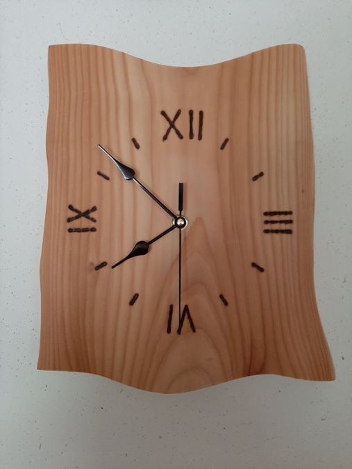 Lerche Holzuhr Unikat